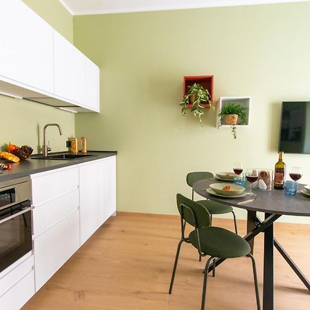 Apartament Ihost Luxury-Private Parking- Plana 1 Mediolan Zewnętrze zdjęcie